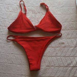 2 piece bikinis